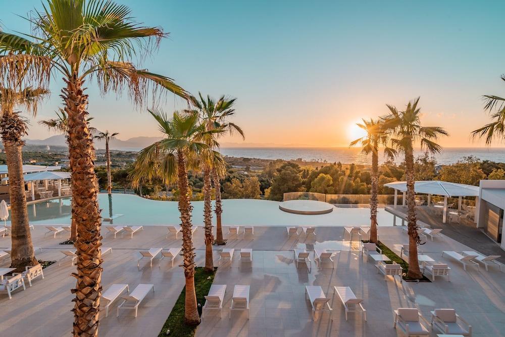Hotel Costa Verde Чефалу Екстериор снимка