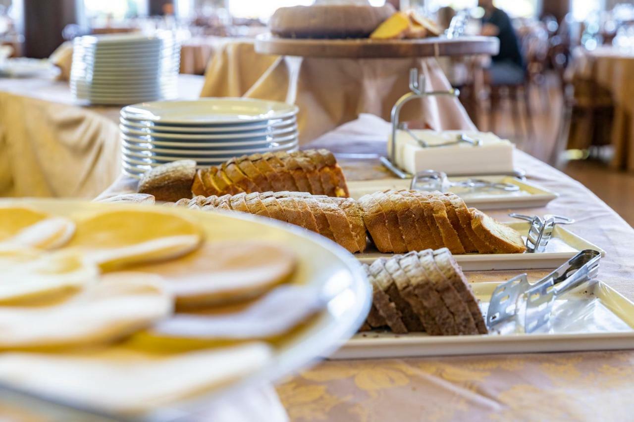 Hotel Costa Verde Чефалу Екстериор снимка