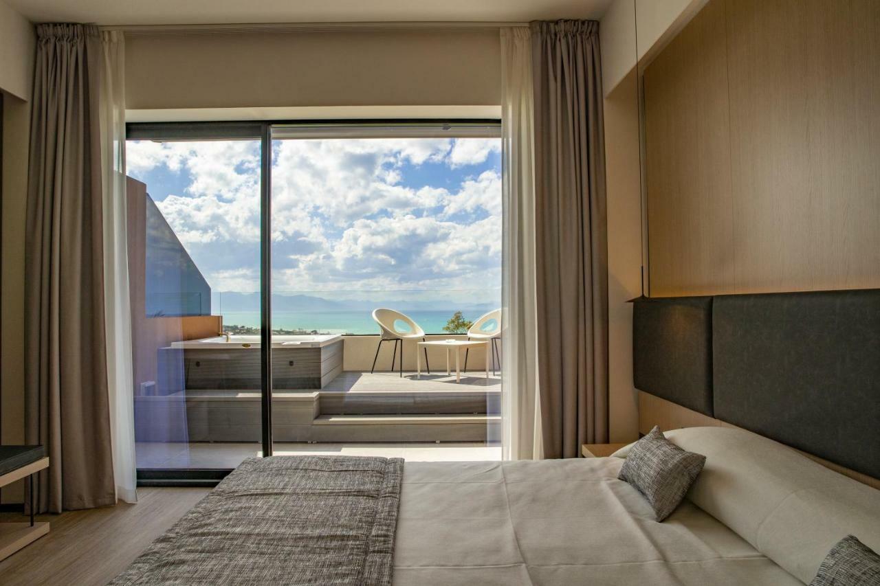 Hotel Costa Verde Чефалу Екстериор снимка